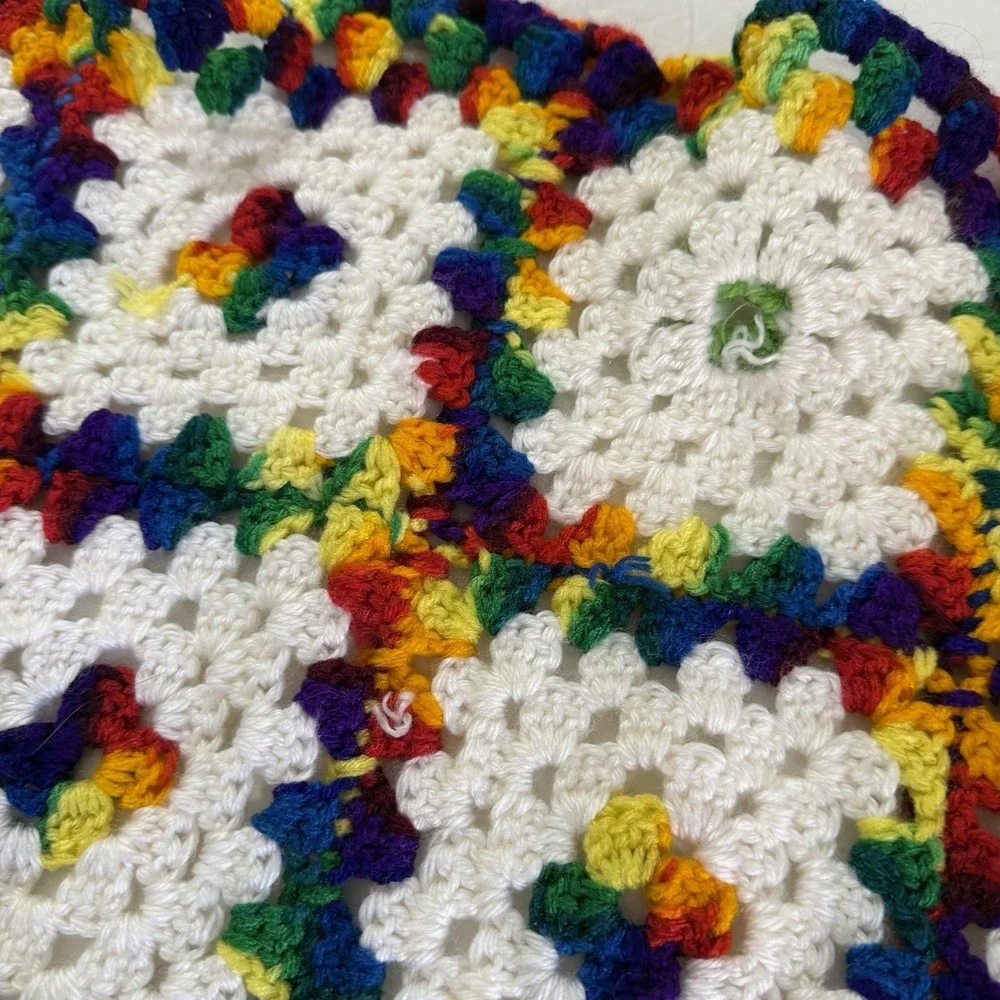 Hand Crocheted Granny Square Afghan Throw Blanket Daisy Floral 42
